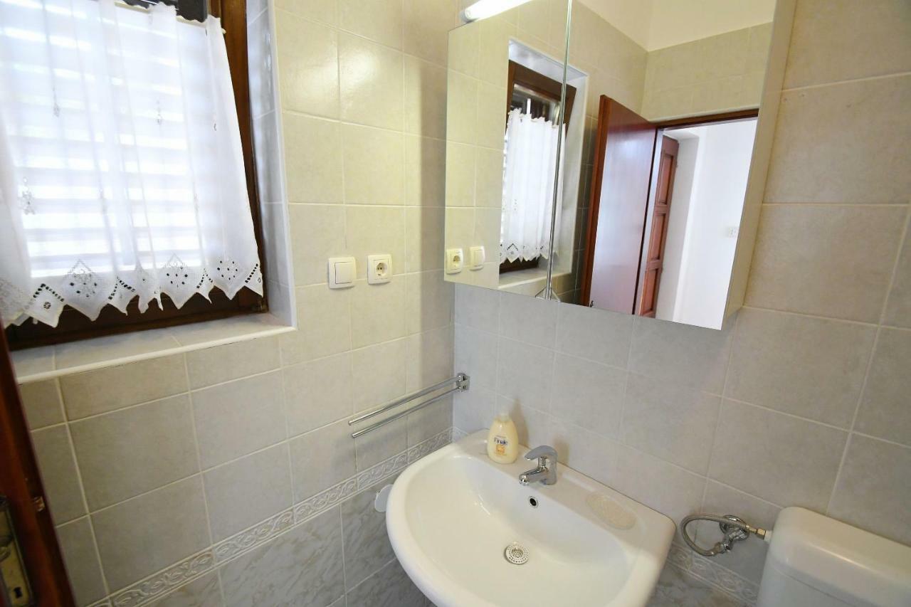 Studio Apartman Kris Marinici  المظهر الخارجي الصورة